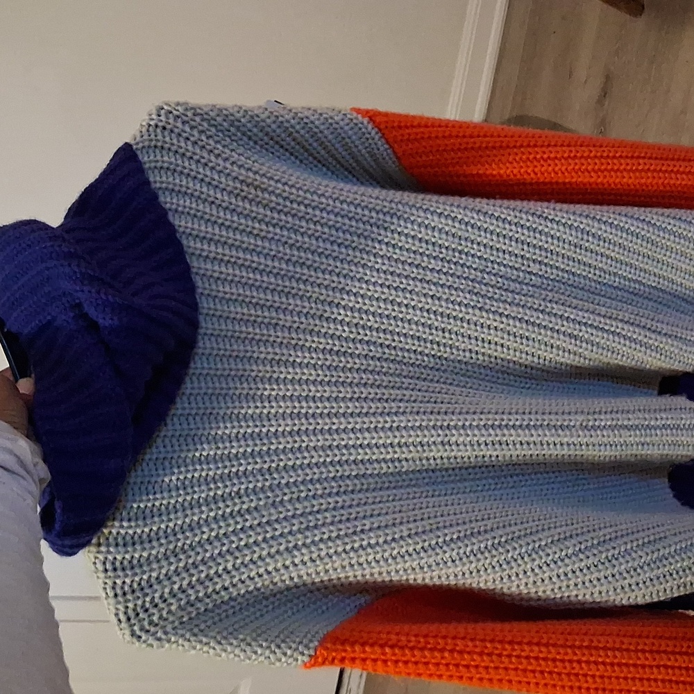 Colorblock Sweater with Orange, Gray Abd Blue - Picture 5 of 6